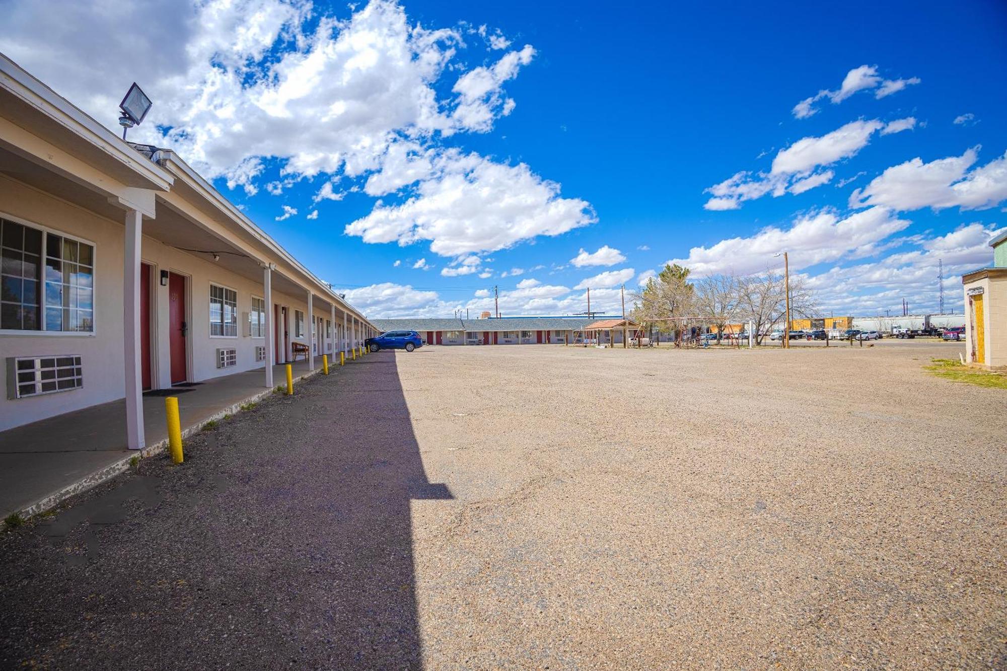 Holiday Motel, Lordsburg By Oyo Экстерьер фото